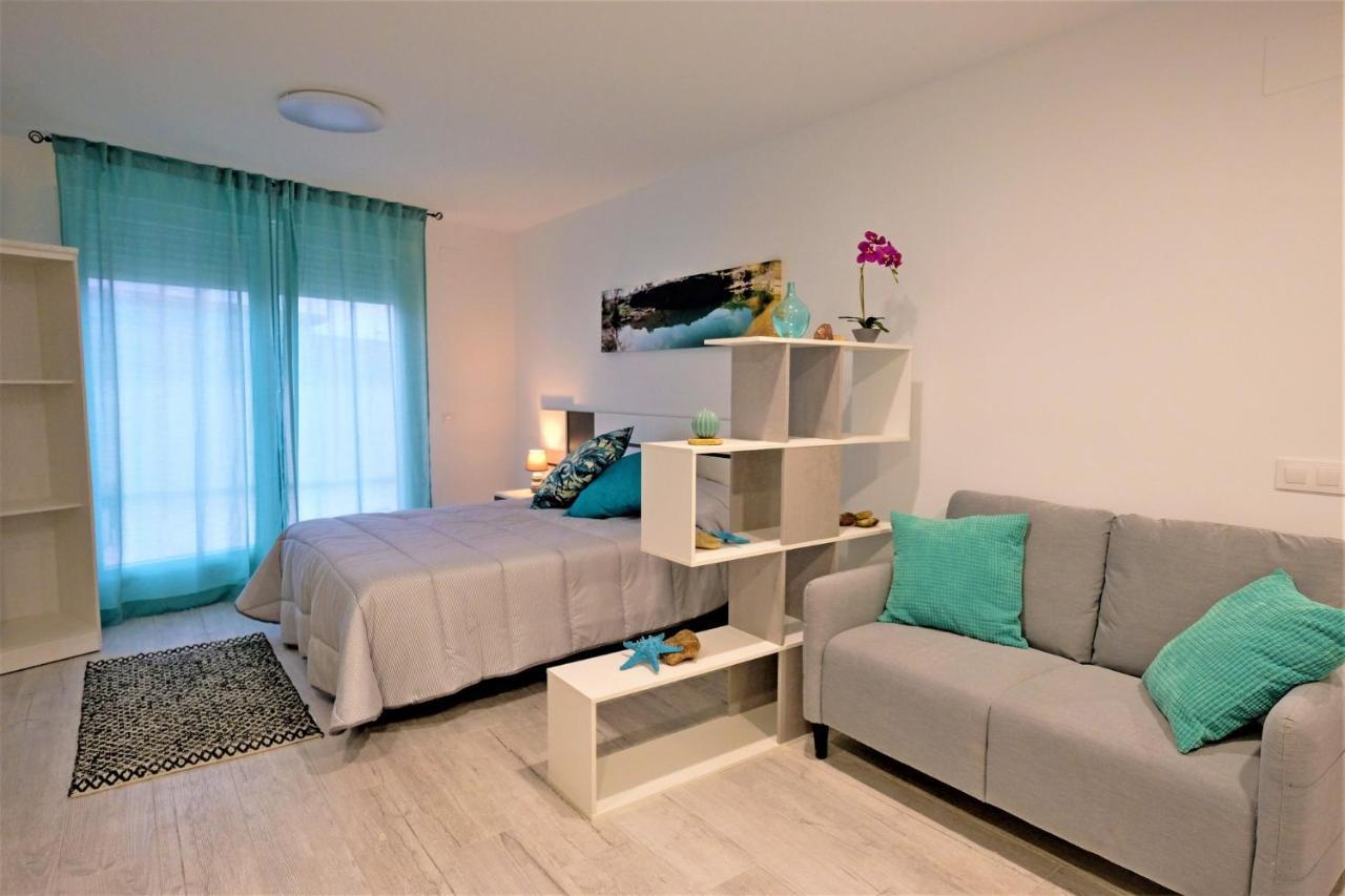 Gegant De Pedra Apartaments Adzaneta Екстериор снимка