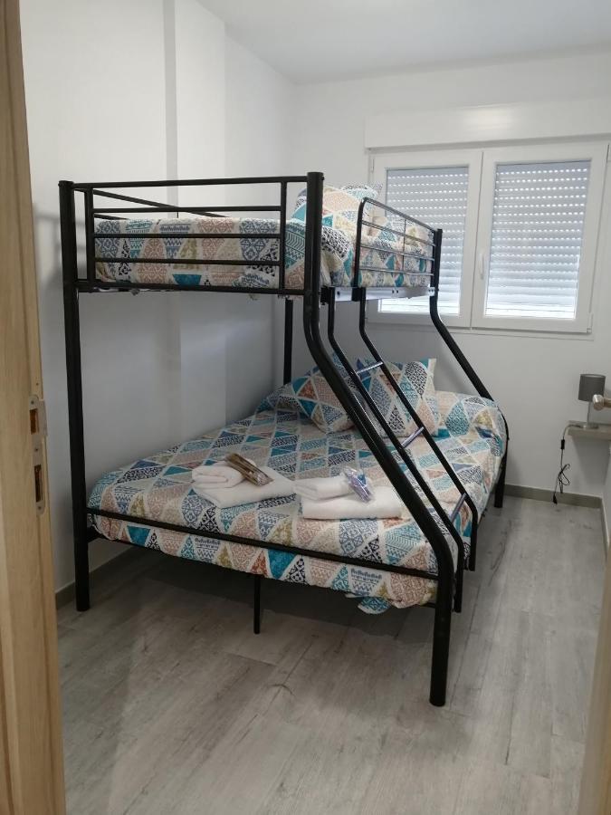 Gegant De Pedra Apartaments Adzaneta Екстериор снимка