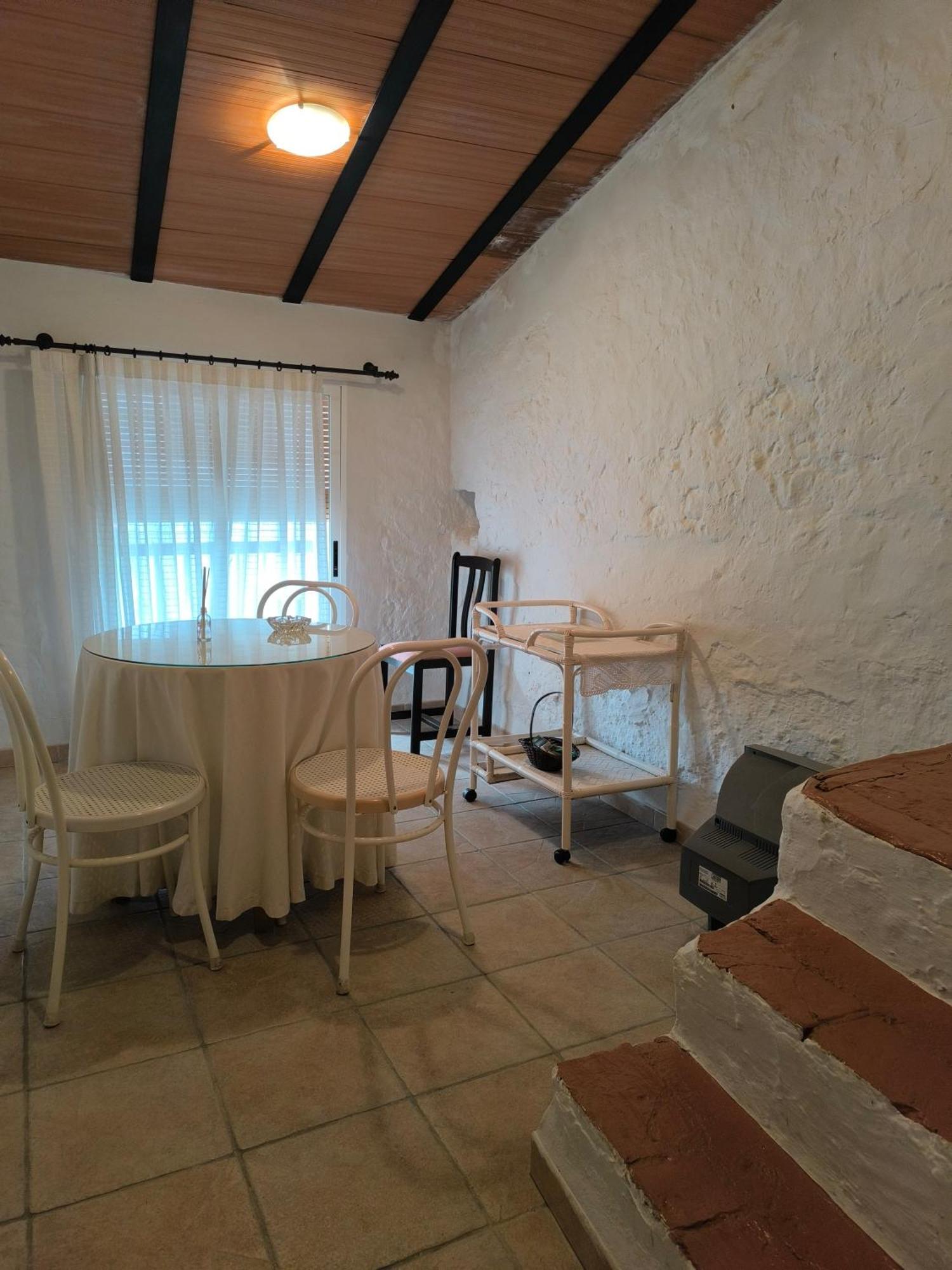 Gegant De Pedra Apartaments Adzaneta Екстериор снимка